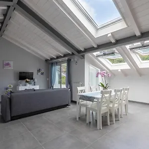 https://dussaiga-la-casa-di-rina.hotelitalianriviera.com